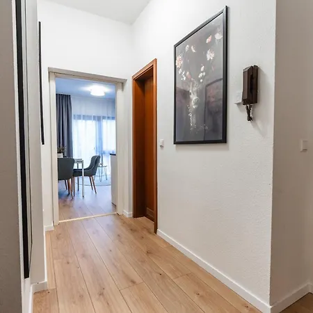 Gutenberg Mit Eigenem Stellplatz Apartment Baden-Baden
